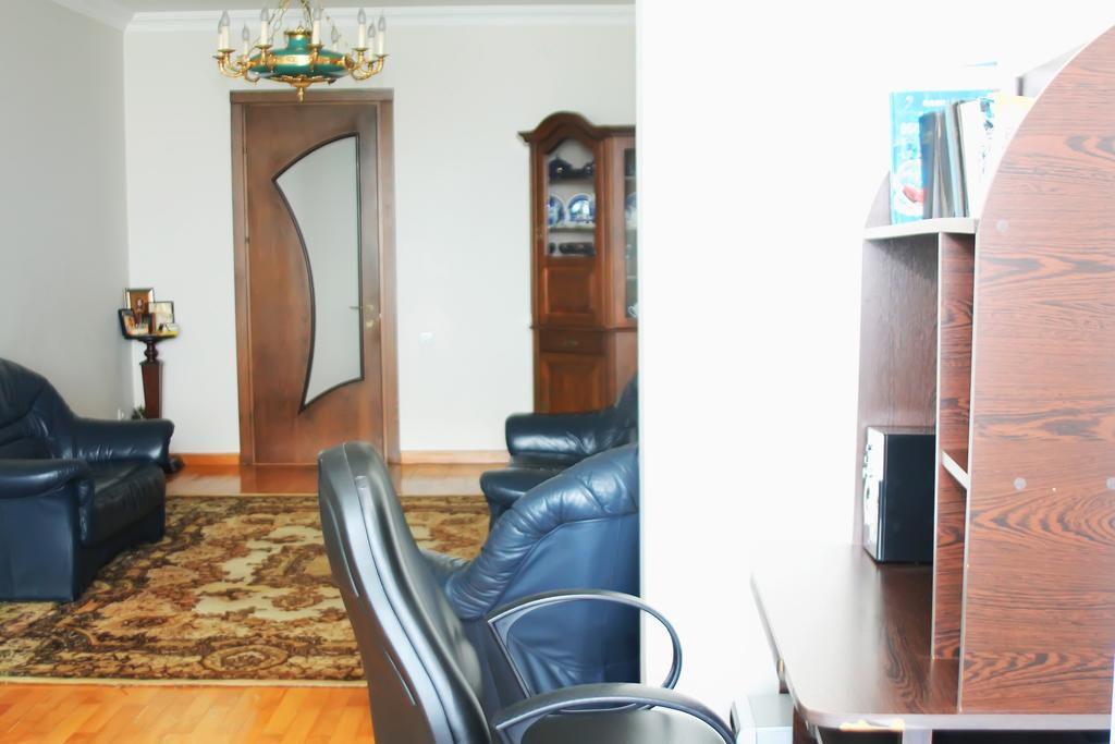 Apartment Rustaveli 57 Batumi Exterior photo