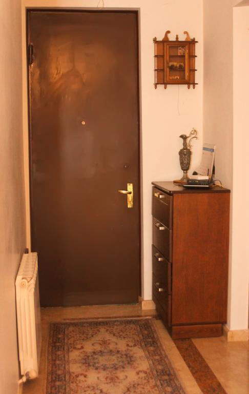 Apartment Rustaveli 57 Batumi Exterior photo